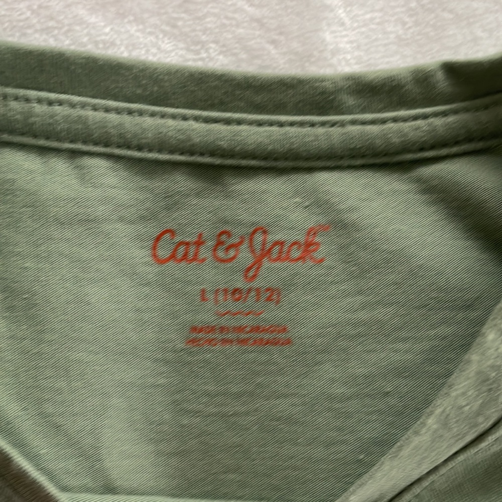 Cat & Jack tee - Picture 3 of 3
